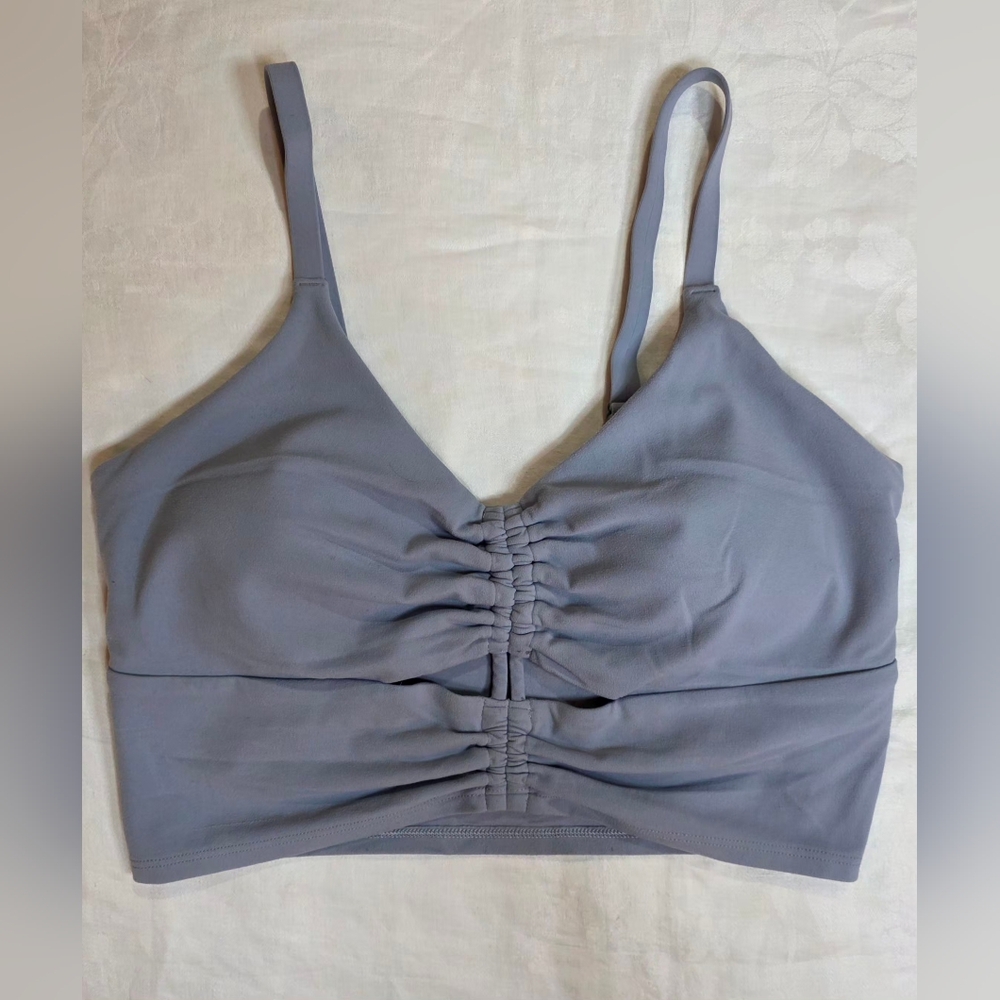 Athleta Light Gray Crop Top - Picture 3 of 6
